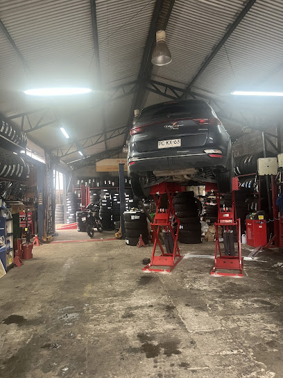 Adm Automotriz Y Venta De Neumáticos